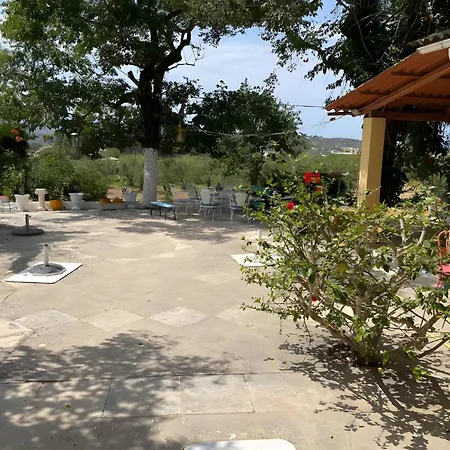 Louisa's House בית נופש *